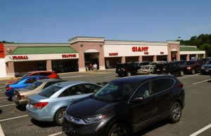 giant-food-cressona-mall